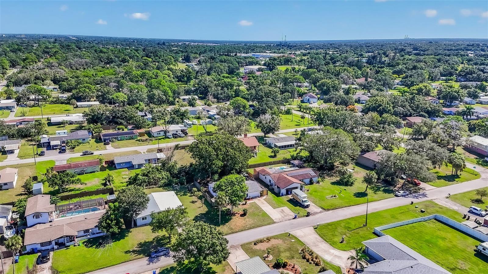 408 13TH STREET SW, Ruskin, FL 33570