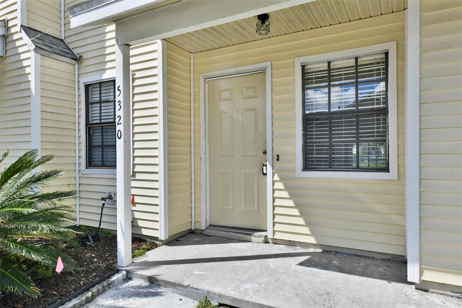 5320 ABINGER COURT, Tampa, FL 33624