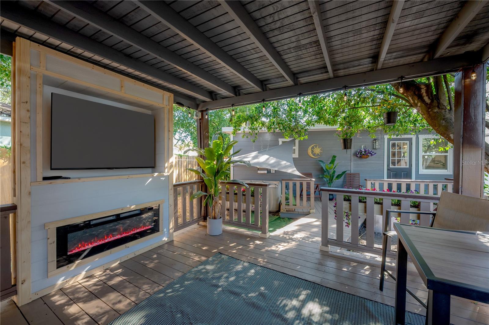 6714 N HARER STREET, Tampa, FL 33604