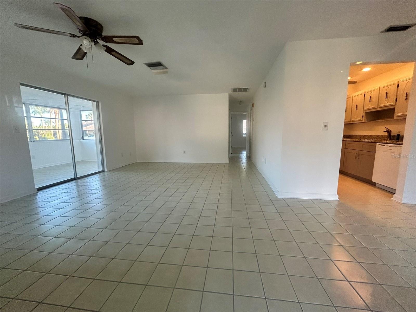 1235 14TH CIRCLE SE, #93, Largo, FL 33771 1235 14TH CIRCLE SE, #93, Largo, FL 33771