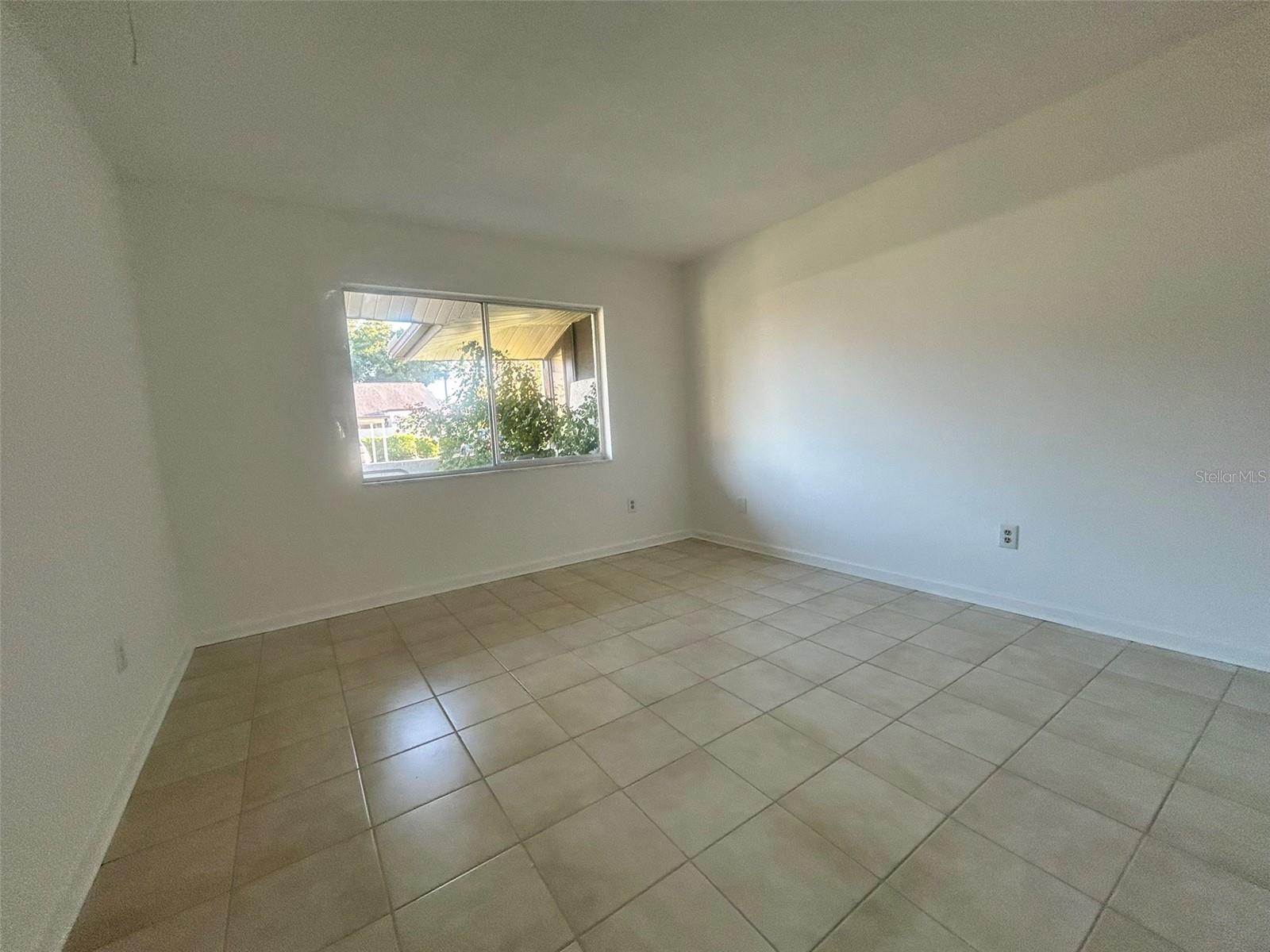 1235 14TH CIRCLE SE, #93, Largo, FL 33771