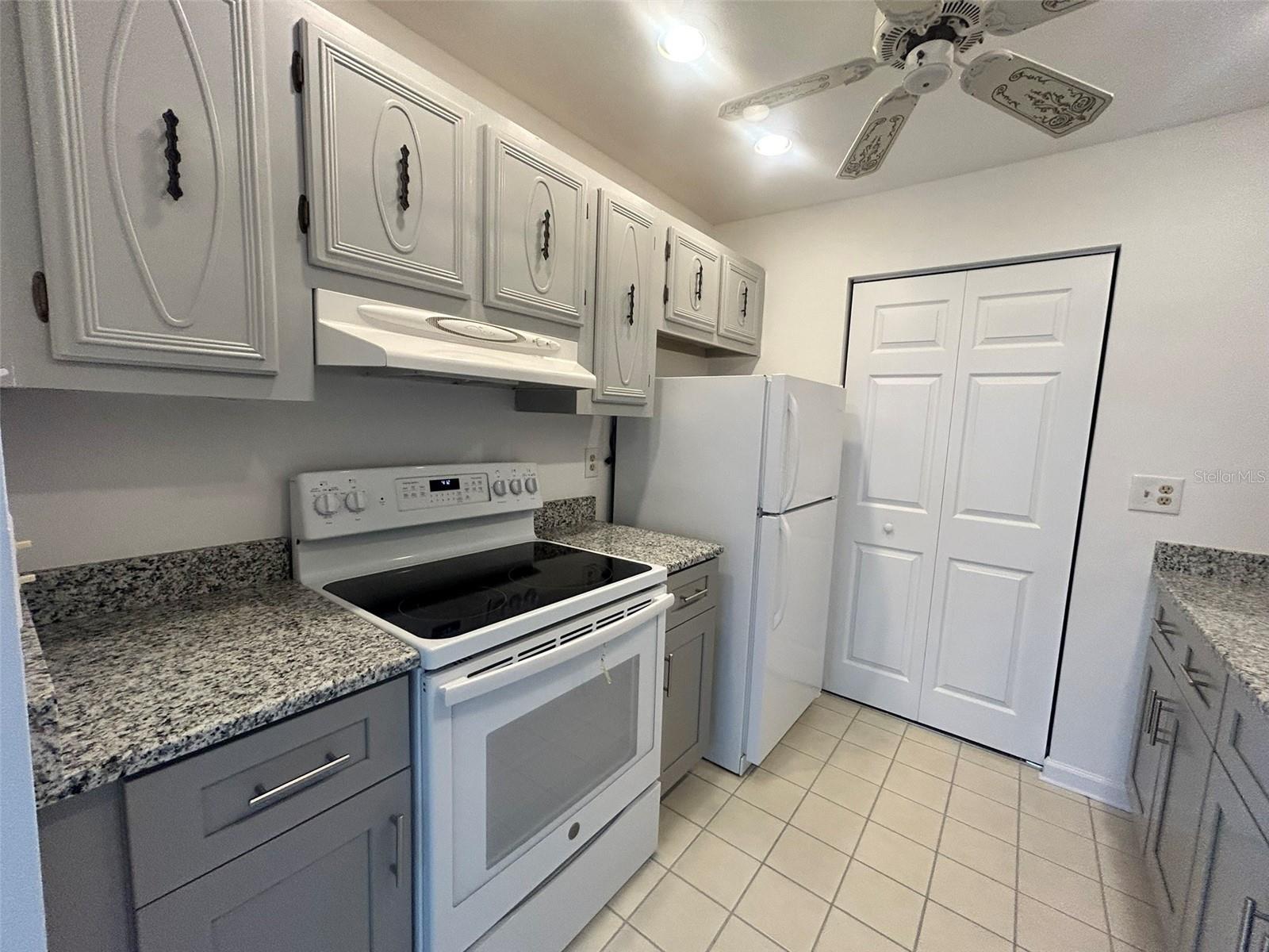 1235 14TH CIRCLE SE, #93, Largo, FL 33771