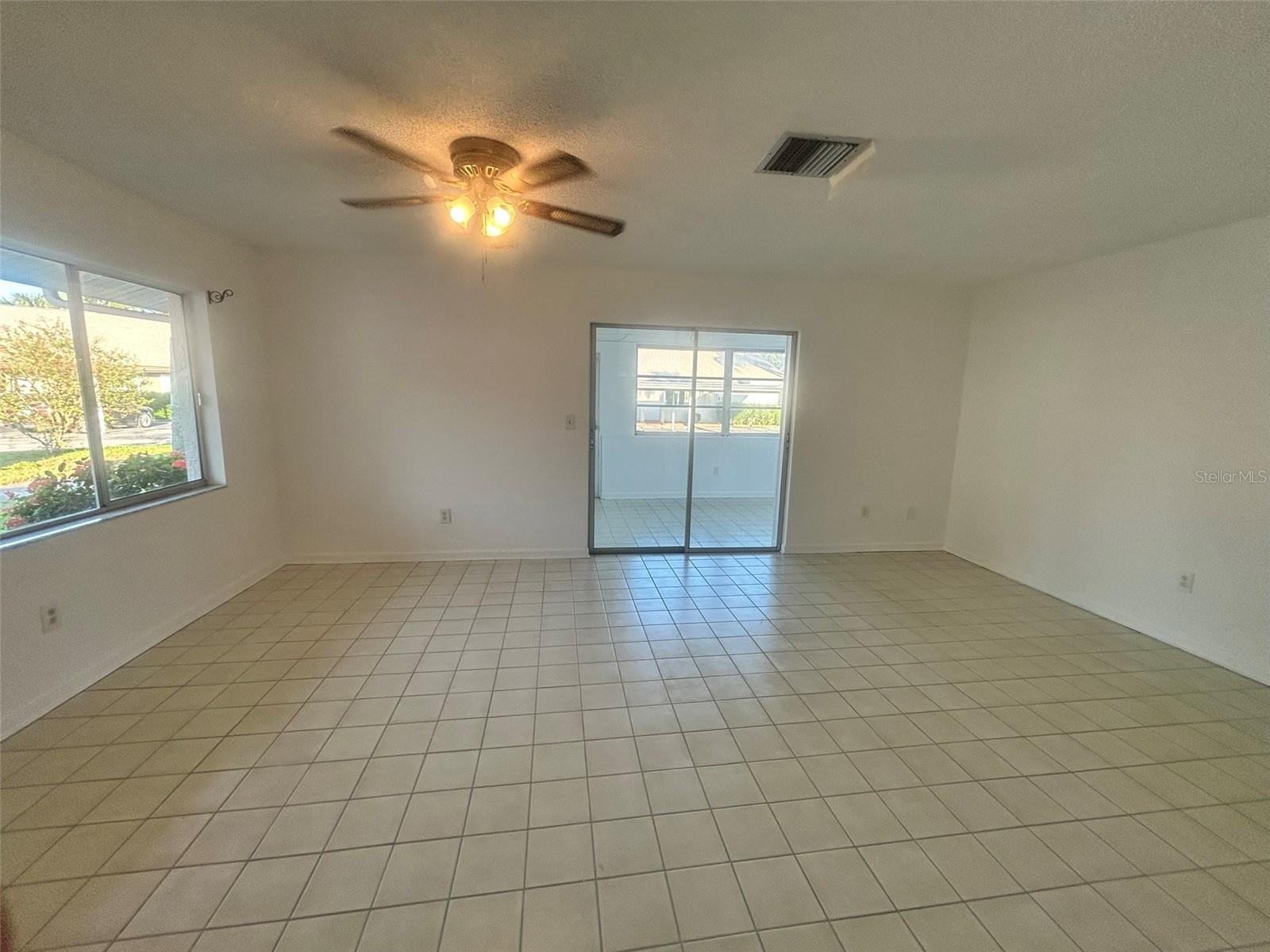1235 14TH CIRCLE SE, #93, Largo, FL 33771 1235 14TH CIRCLE SE, #93, Largo, FL 33771