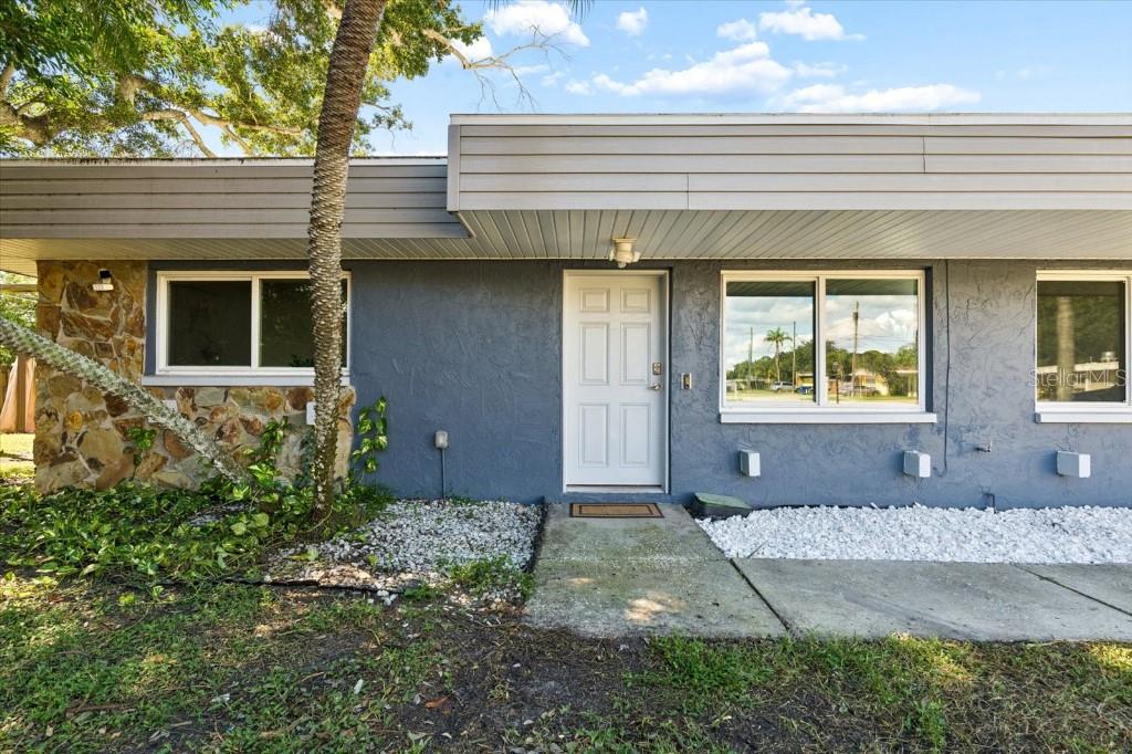 3301 SHERWOOD DRIVE, Largo, FL 33771