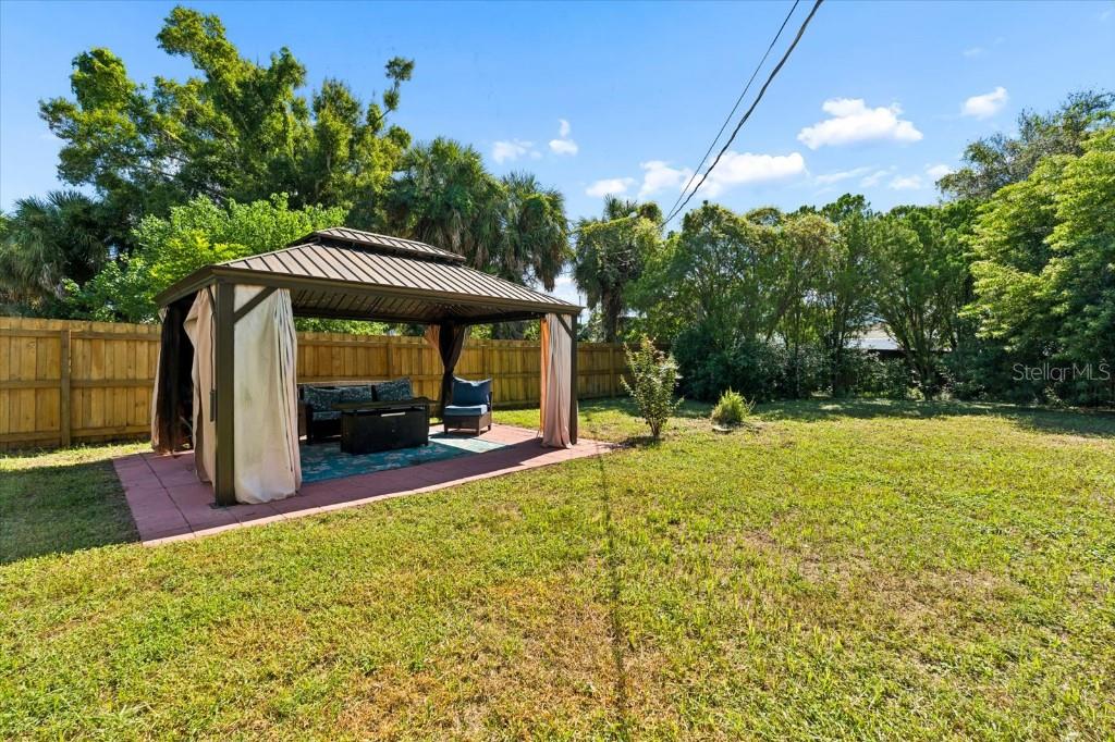 3301 SHERWOOD DRIVE, Largo, FL 33771
