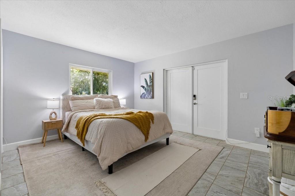 3301 SHERWOOD DRIVE, Largo, FL 33771
