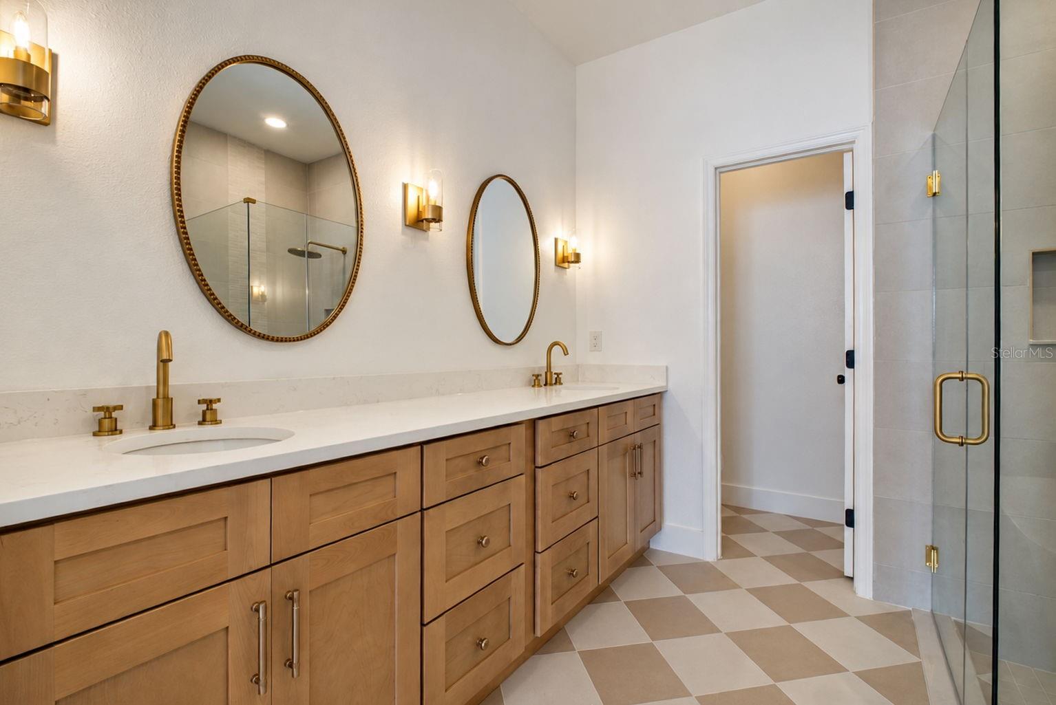 Main Bathroom