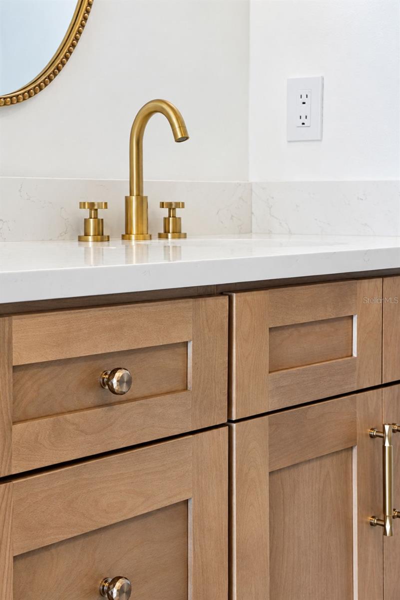 Main Bathrom Cabinet