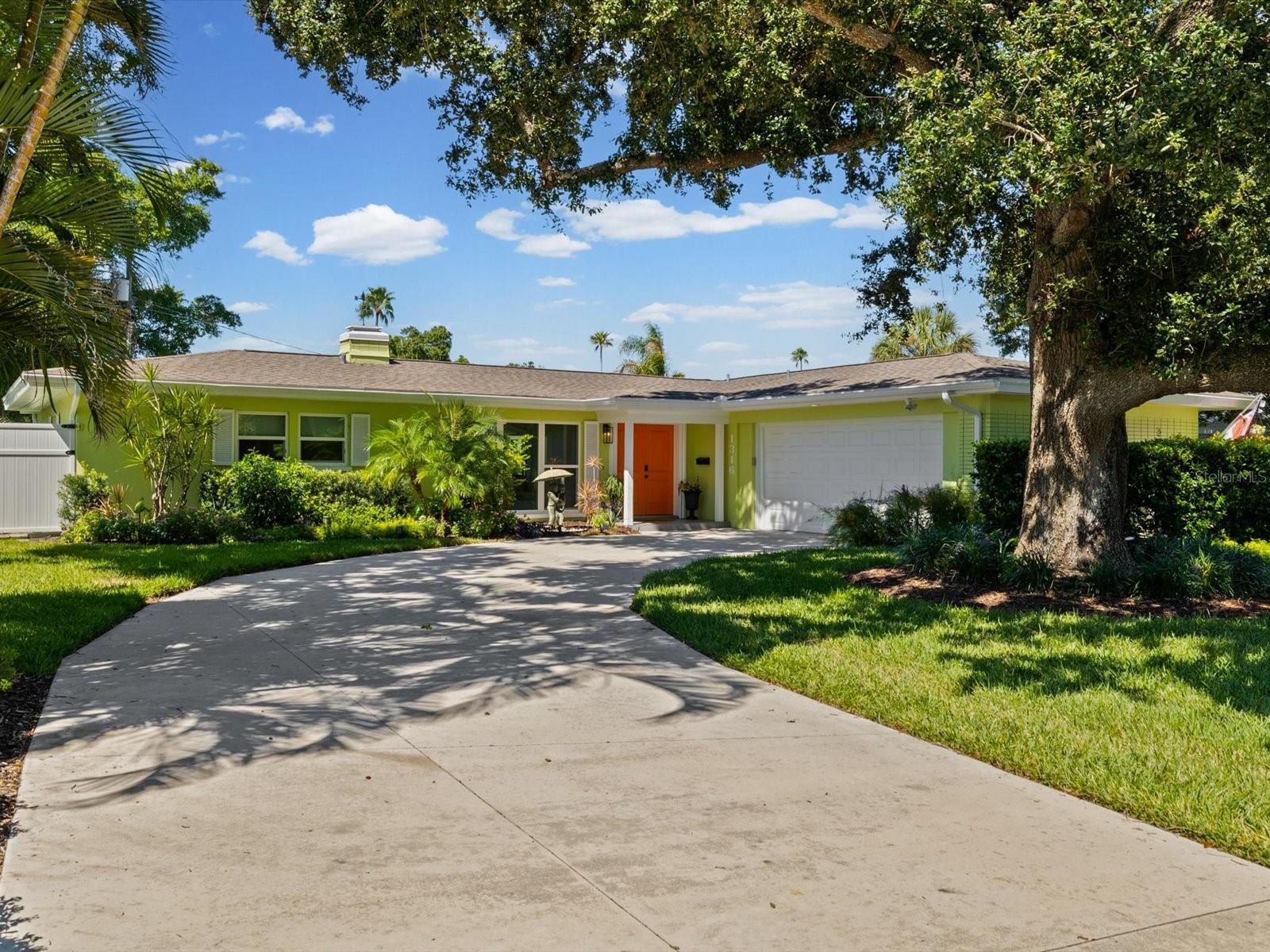 1316 GOLF VIEW DRIVE, Belleair, FL 33756