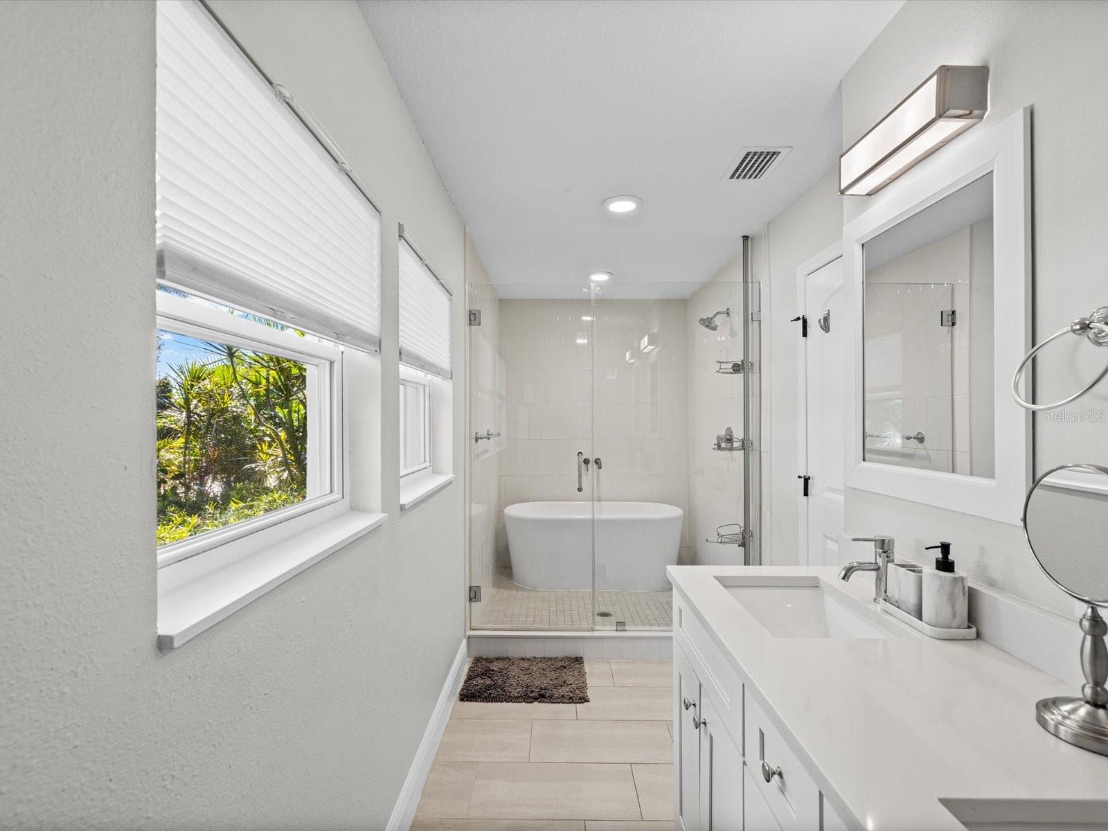 1316 GOLF VIEW DRIVE, Belleair, FL 33756