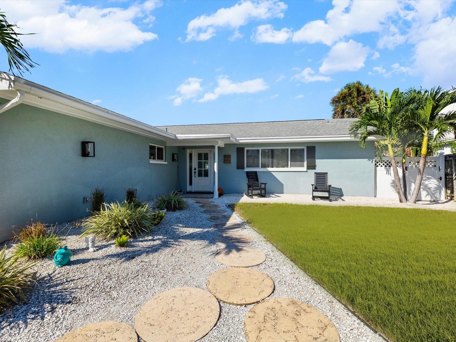 4017 CHURCH CREEK POINT, Largo, FL 33774