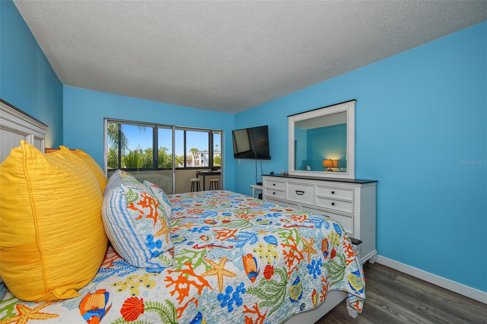 12000 CAPRI CIRCLE S, #20, Treasure Island, FL 33706