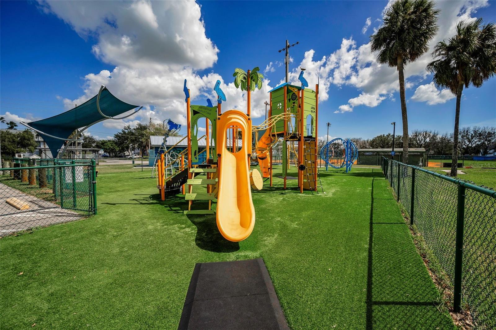 12000 CAPRI CIRCLE S, #20, Treasure Island, FL 33706