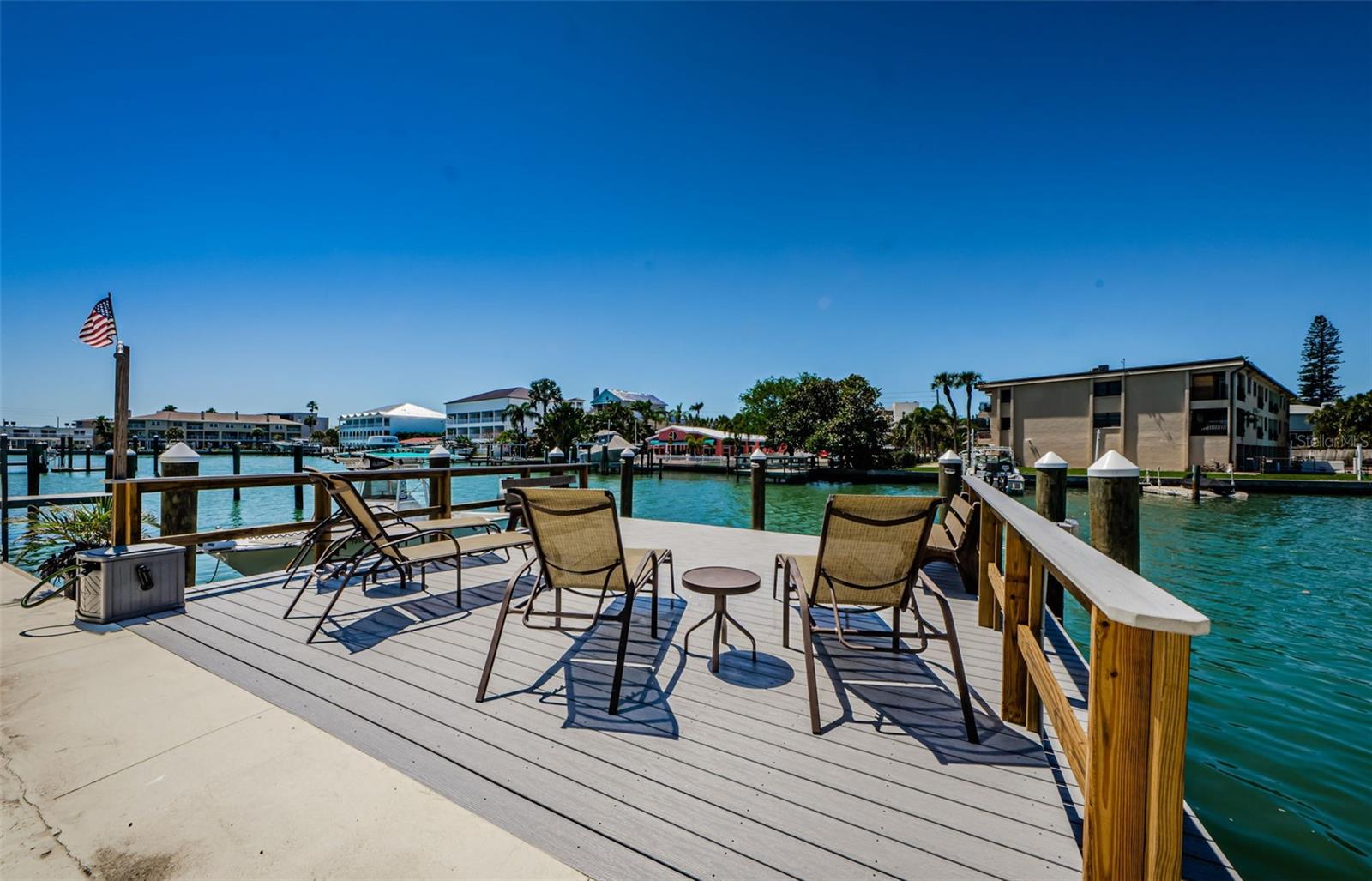 12000 CAPRI CIRCLE S, #20, Treasure Island, FL 33706