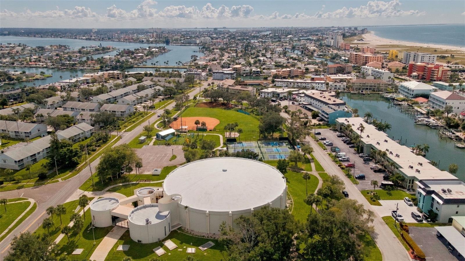 12000 CAPRI CIRCLE S, #20, Treasure Island, FL 33706