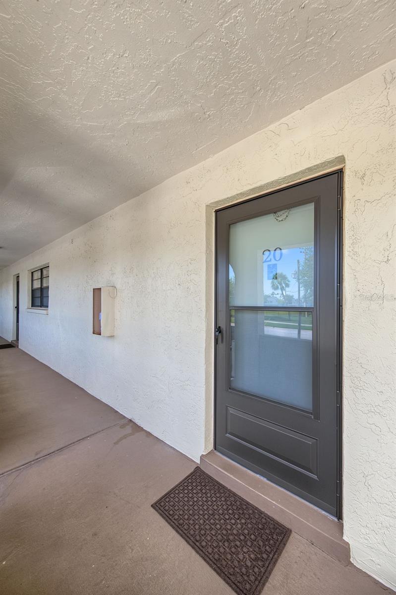 12000 CAPRI CIRCLE S, #20, Treasure Island, FL 33706