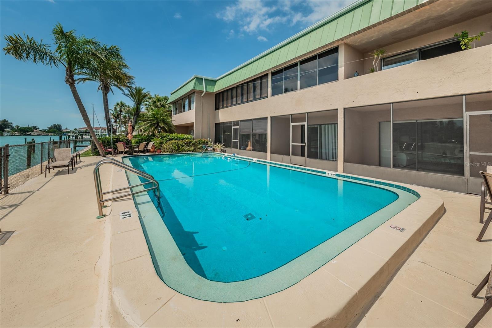 12000 CAPRI CIRCLE S, #20, Treasure Island, FL 33706