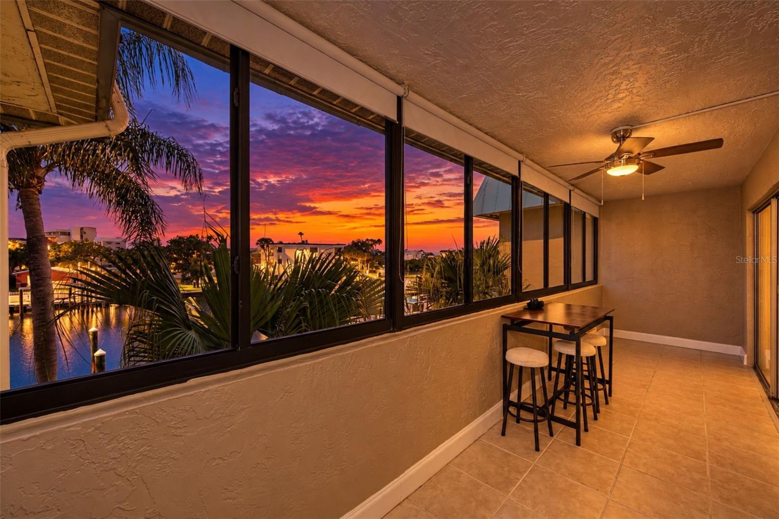 12000 CAPRI CIRCLE S, #20, Treasure Island, FL 33706