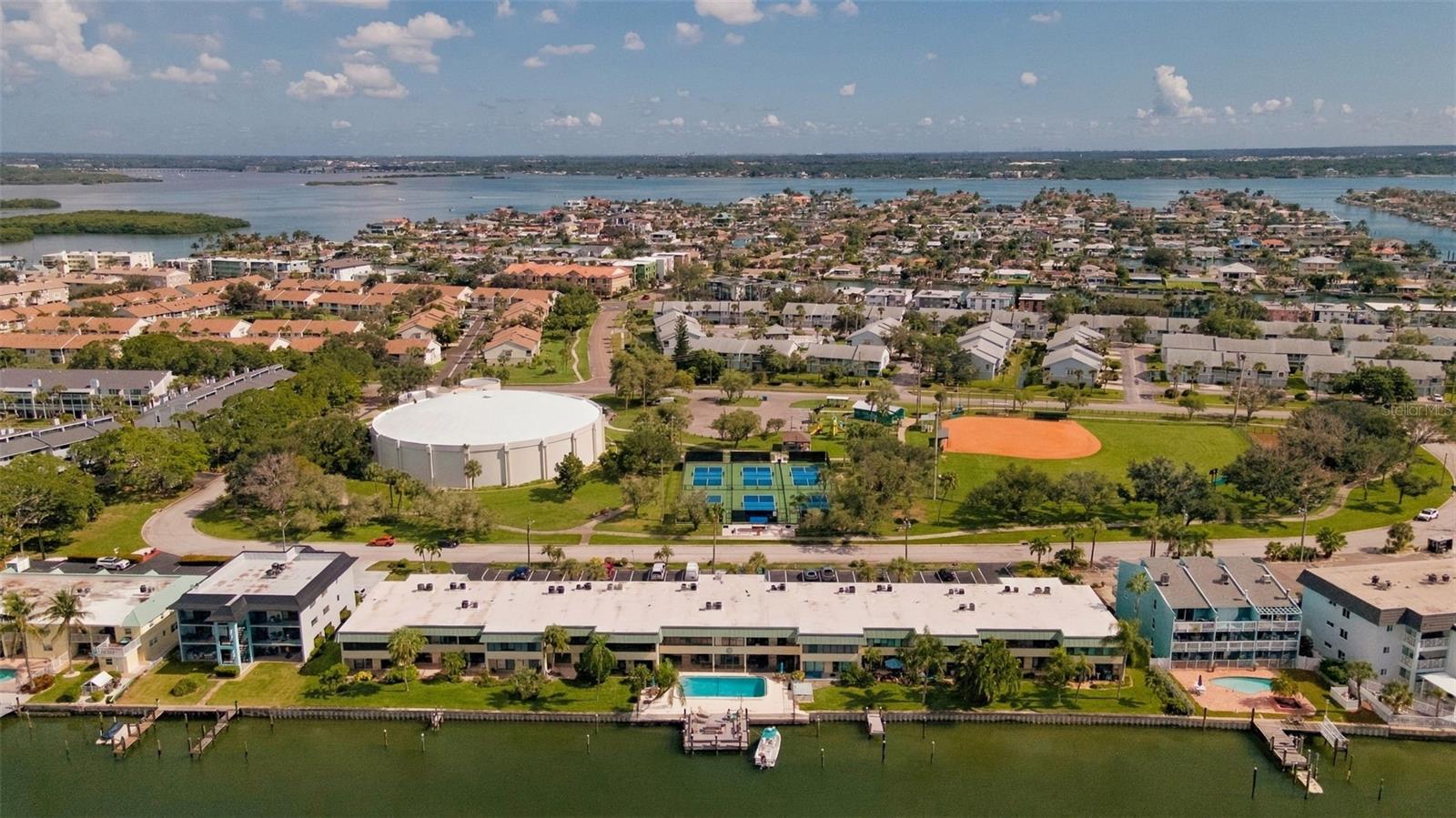12000 CAPRI CIRCLE S, #20, Treasure Island, FL 33706