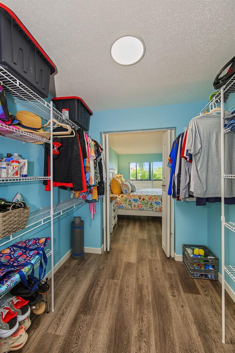 12000 CAPRI CIRCLE S, #20, Treasure Island, FL 33706