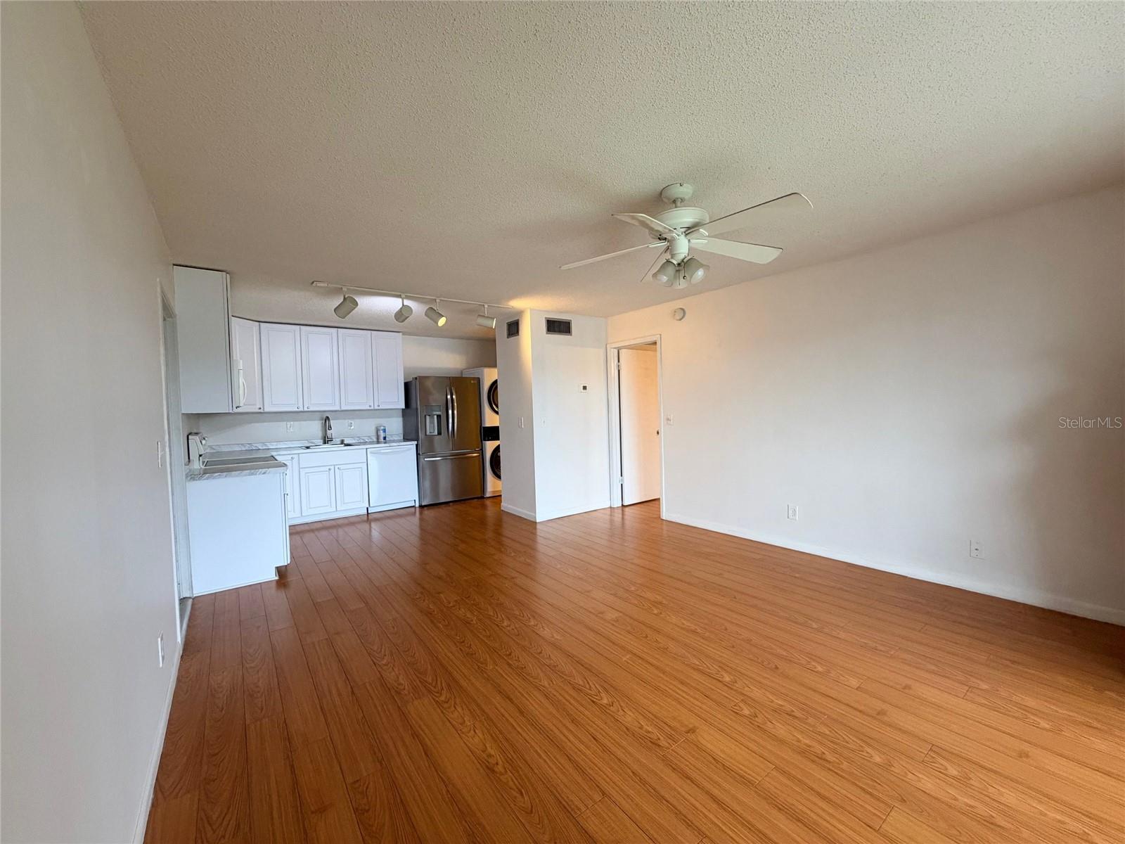 8209 SUN SPRING CIRCLE, #73, Orlando, FL 32825 8209 SUN SPRING CIRCLE, #73, Orlando, FL 32825