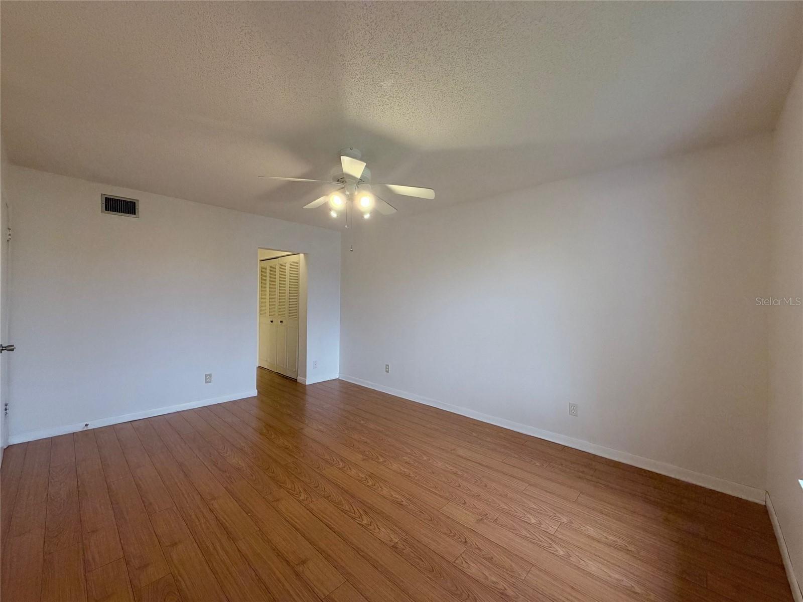 8209 SUN SPRING CIRCLE, #73, Orlando, FL 32825 8209 SUN SPRING CIRCLE, #73, Orlando, FL 32825