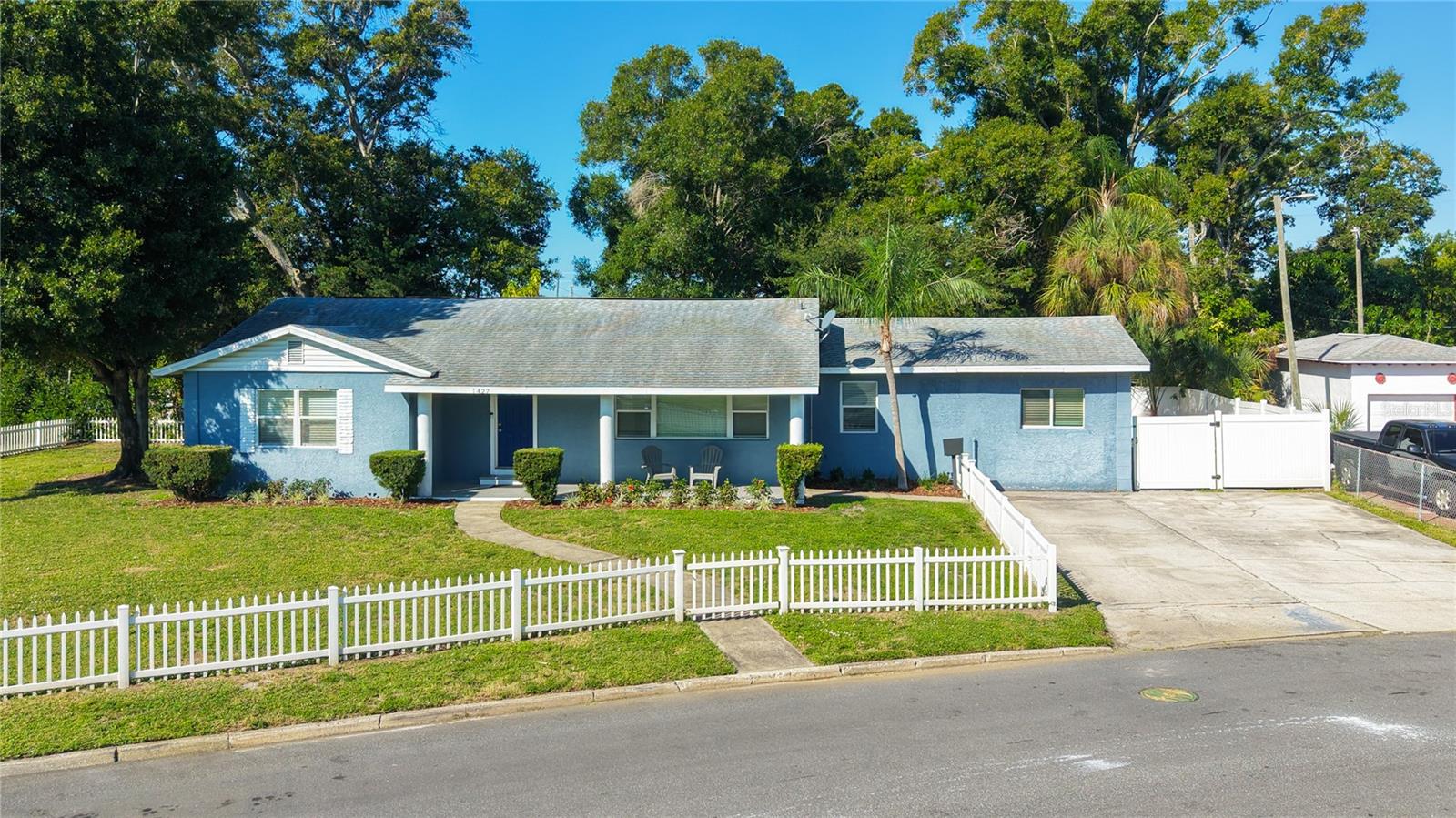 427 39TH STREET S, St Petersburg, FL 33711