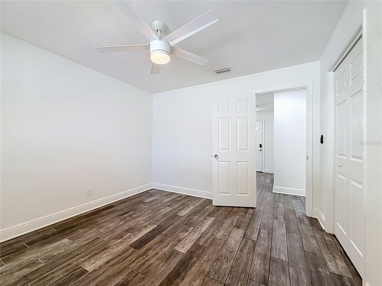 427 39TH STREET S, St Petersburg, FL 33711