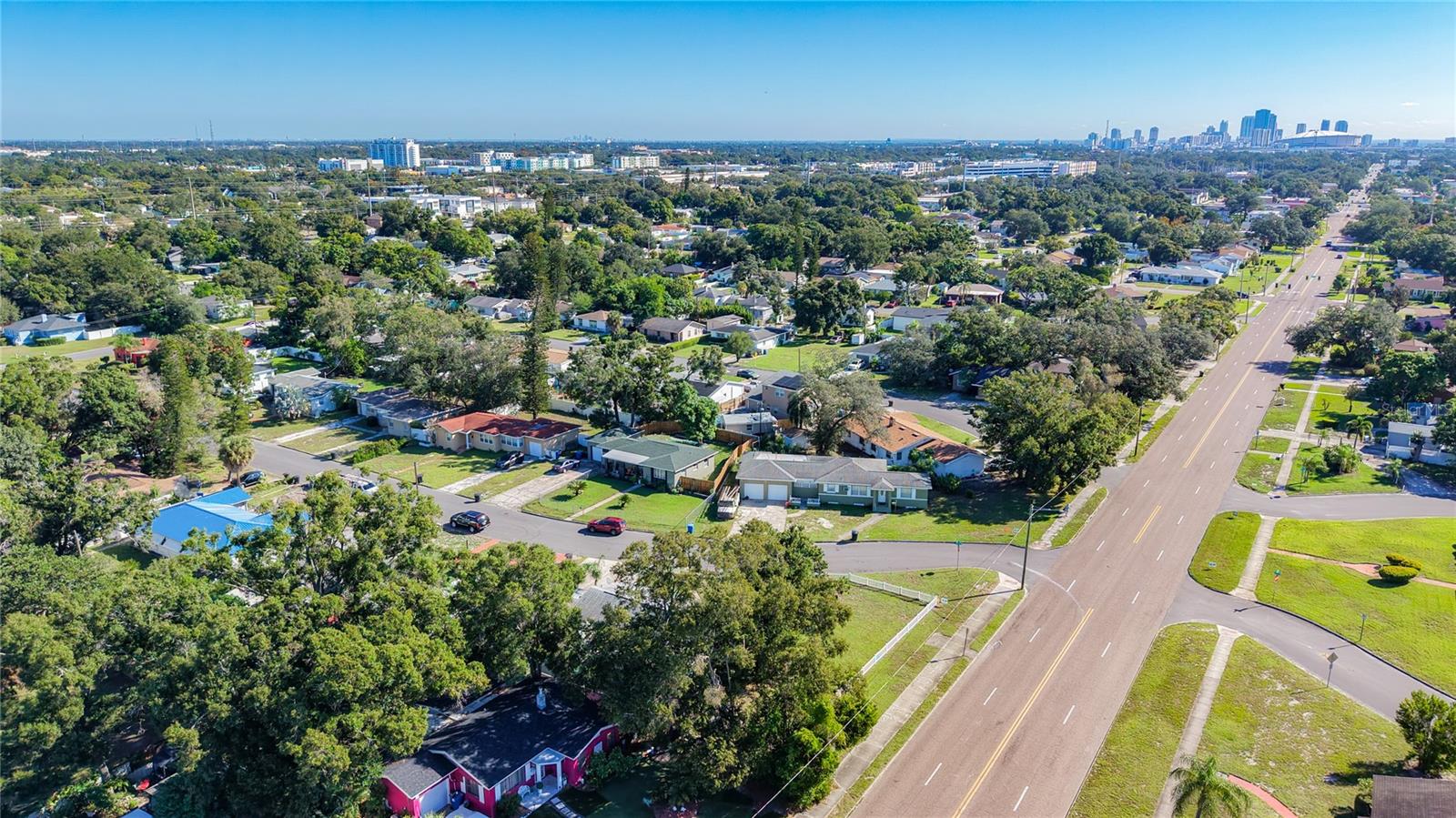 427 39TH STREET S, St Petersburg, FL 33711