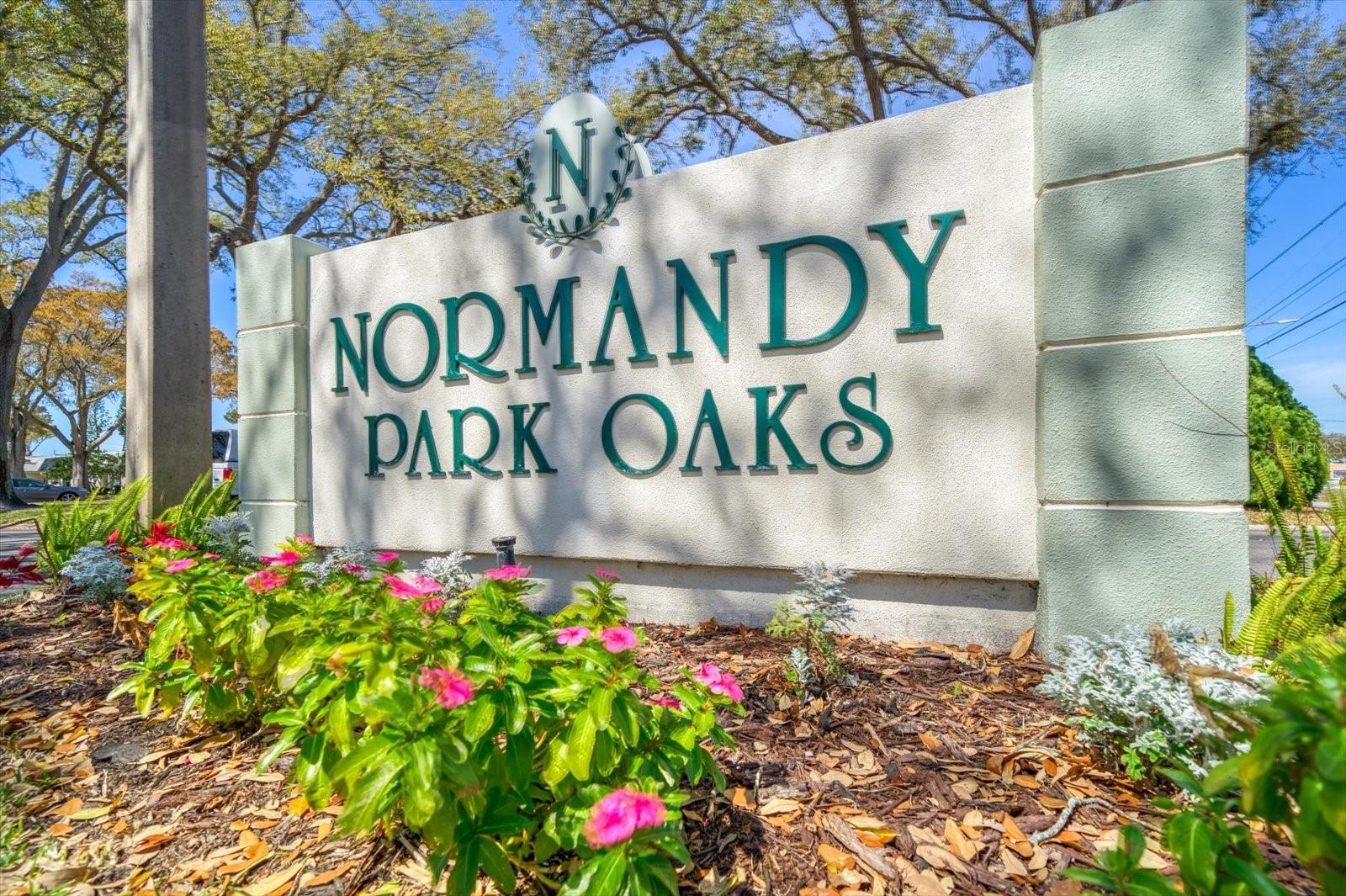 1442 NORMANDY PARK DRIVE, #6, Clearwater, FL 33756