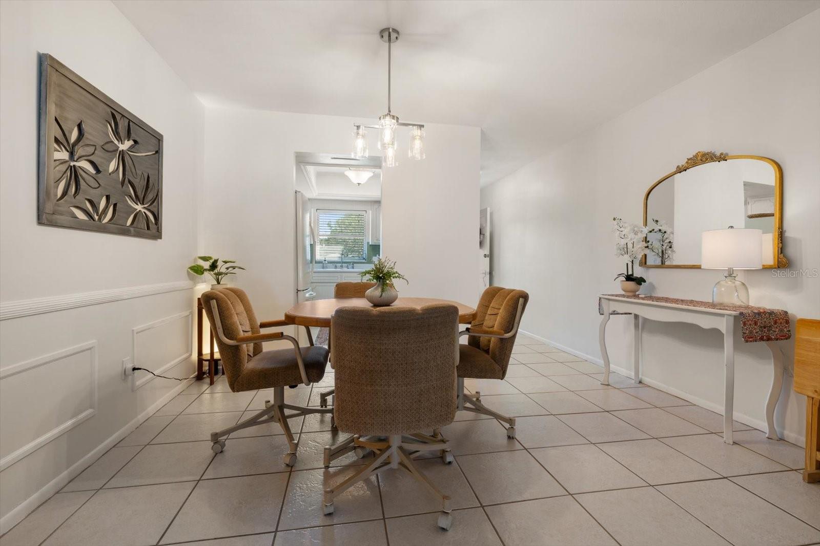1442 NORMANDY PARK DRIVE, #6, Clearwater, FL 33756