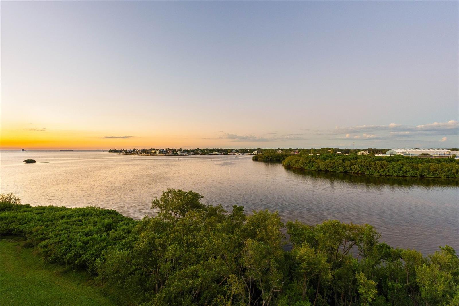 2700 BAYSHORE BOULEVARD, #9405, Dunedin, FL 34698