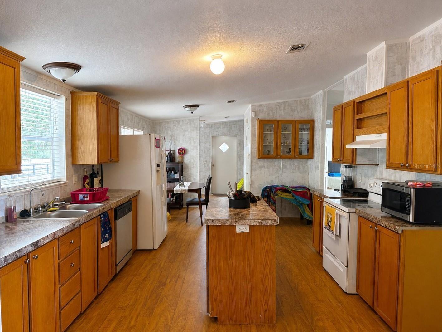 1 RIDGE ROAD, Frostproof, FL 33843