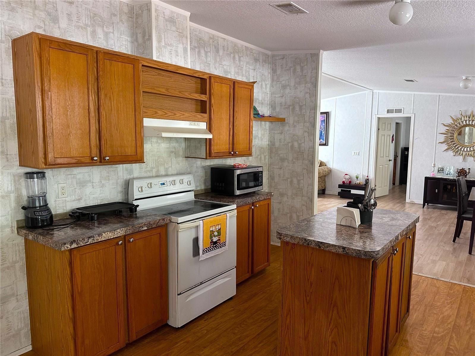 1 RIDGE ROAD, Frostproof, FL 33843
