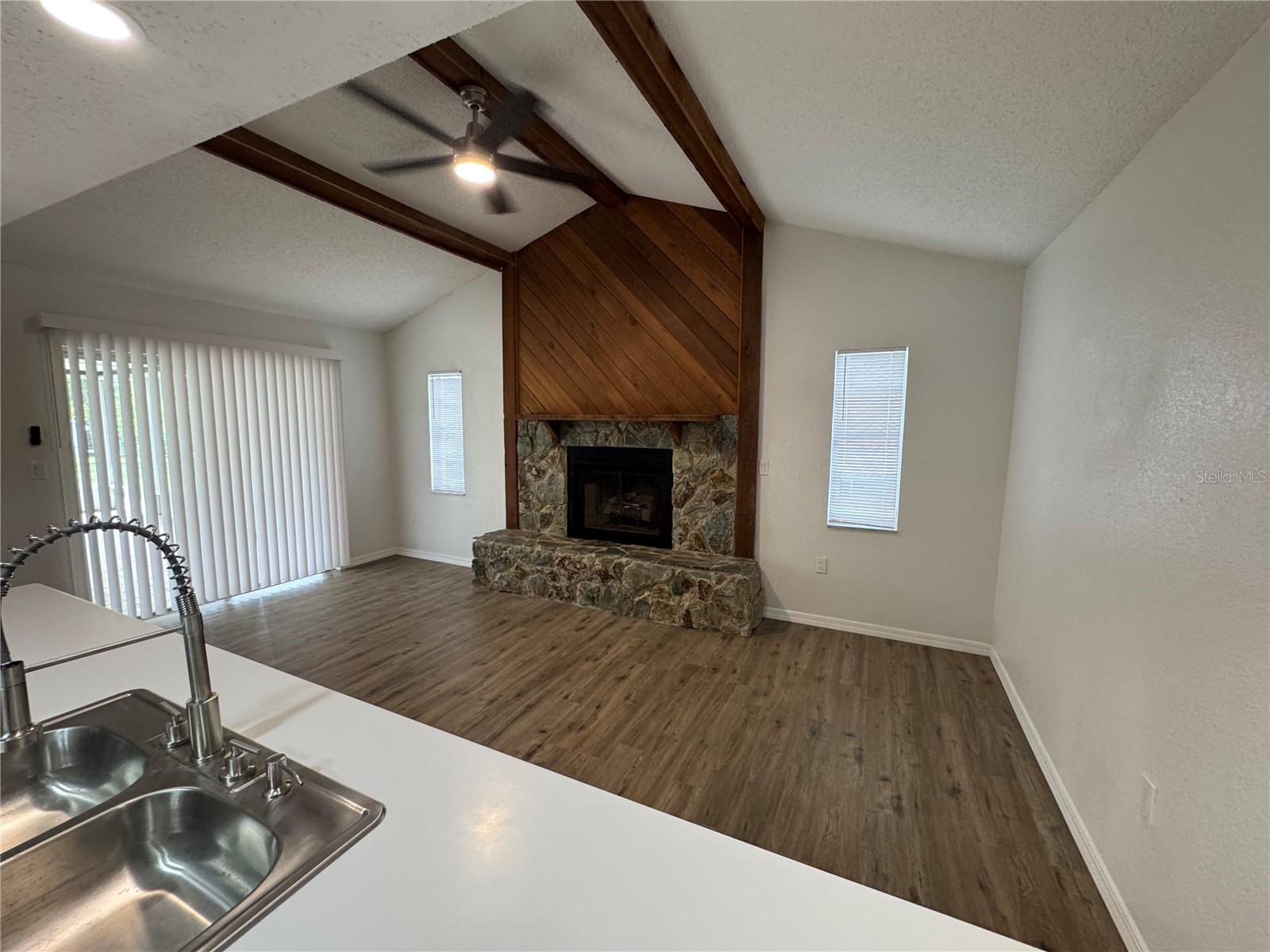 2433 LACKLAND AVENUE, Spring Hill, FL 34608