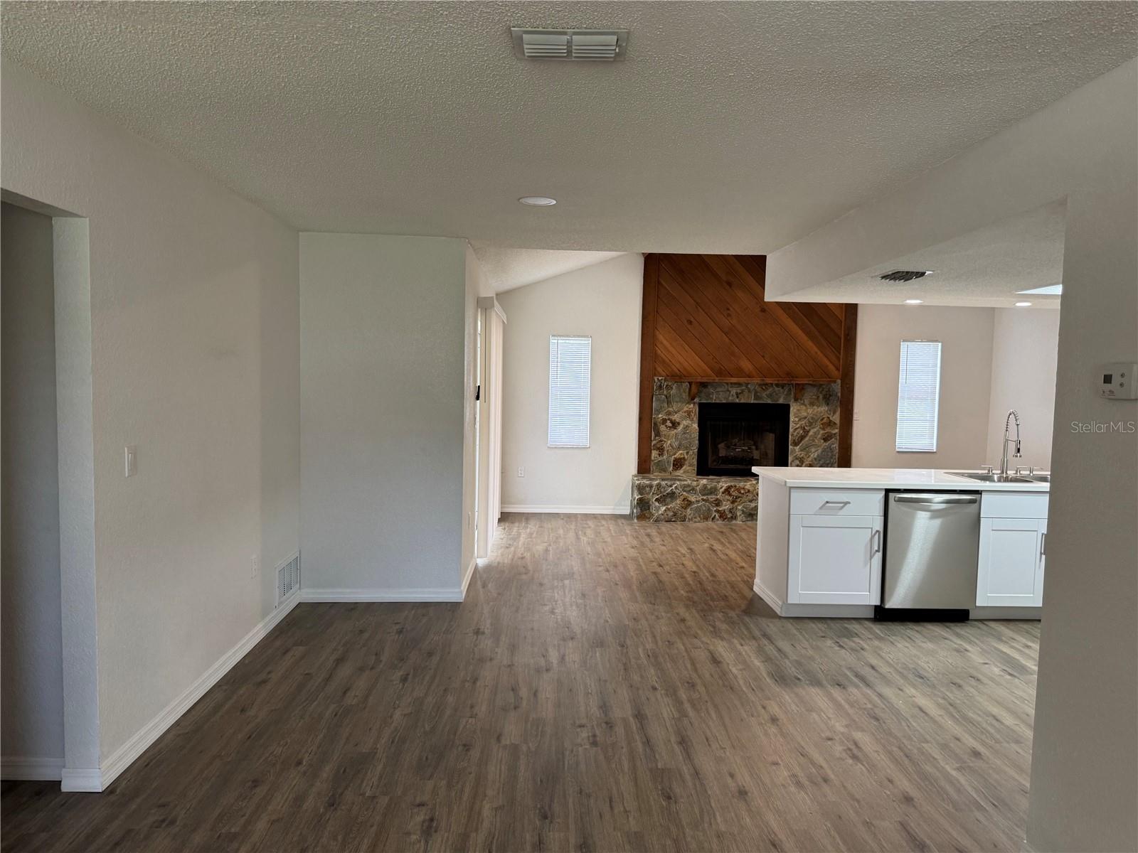 2433 LACKLAND AVENUE, Spring Hill, FL 34608