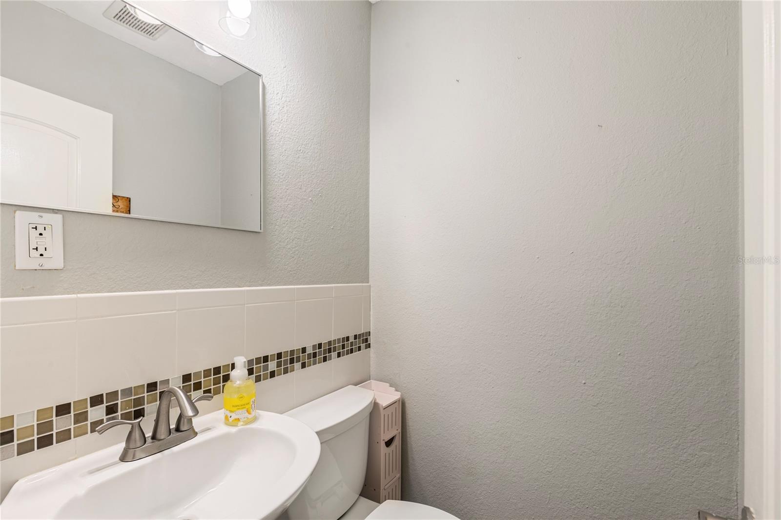 1832 69TH AVENUE S, St Petersburg, FL 33712
