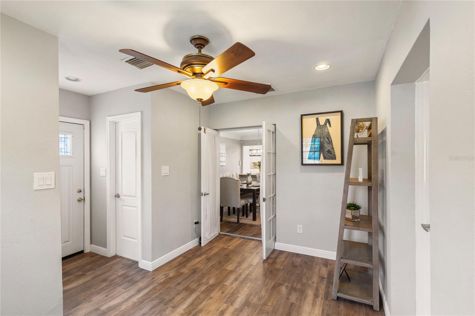 1832 69TH AVENUE S, St Petersburg, FL 33712