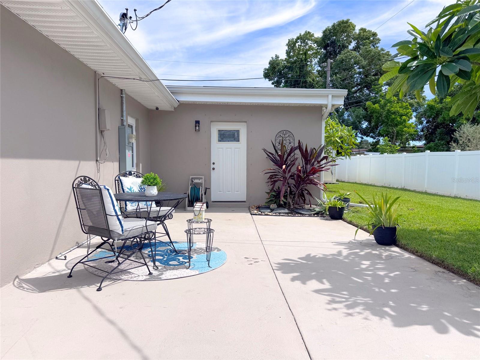 1832 69TH AVENUE S, St Petersburg, FL 33712