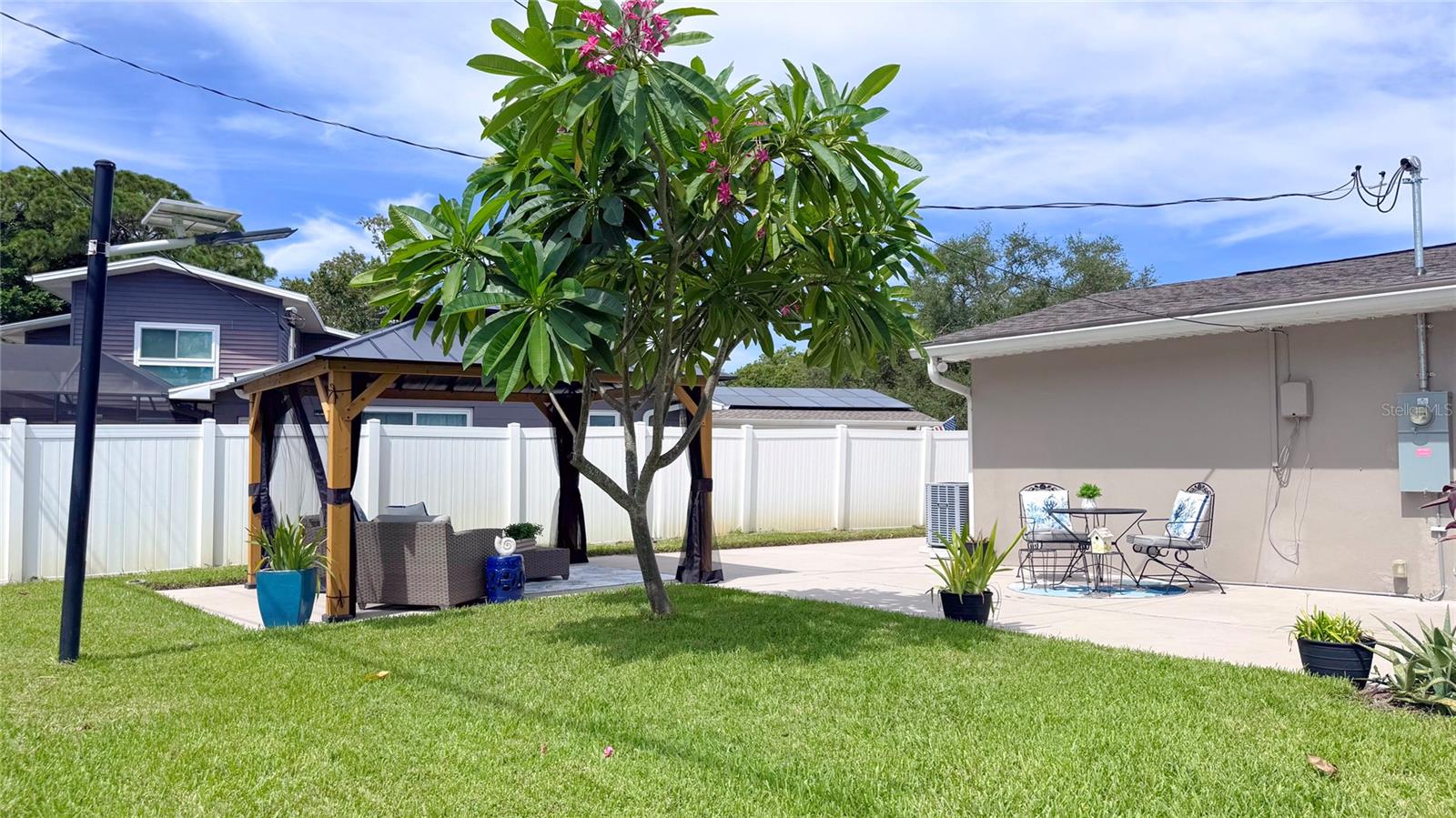 1832 69TH AVENUE S, St Petersburg, FL 33712