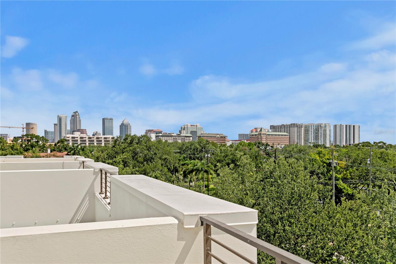 90 COLUMBIA DRIVE, #5, Tampa, FL 33606
