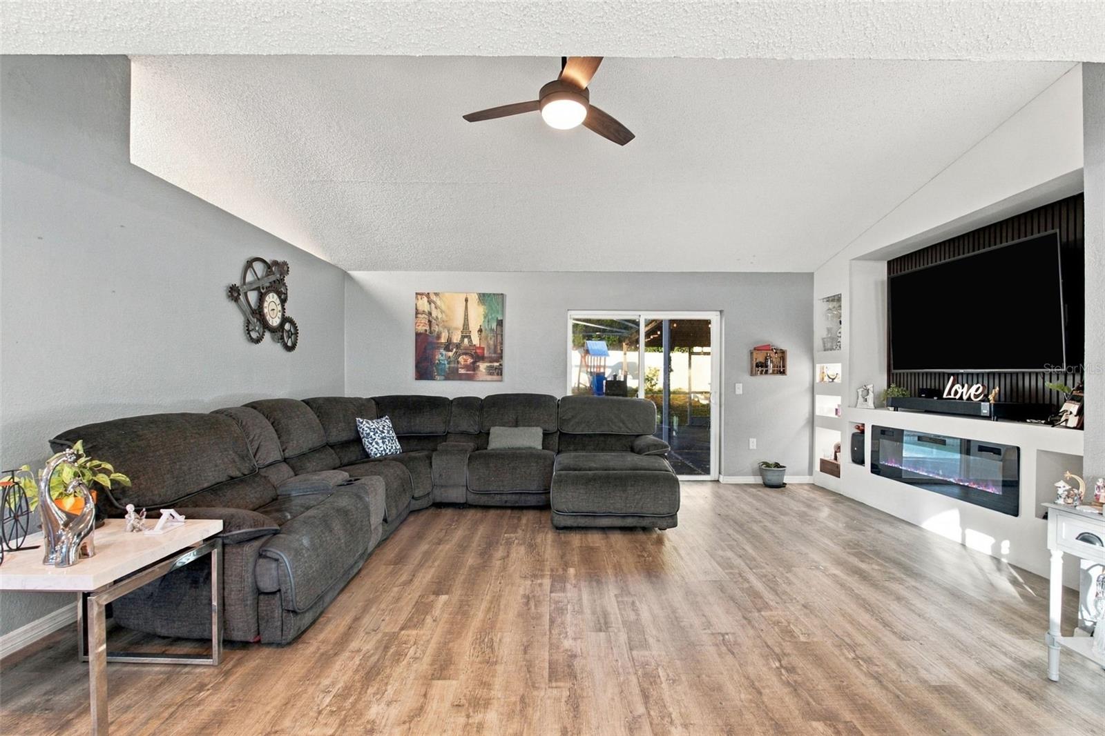 6341 GAINSBORO AVENUE, Spring Hill, FL 34609