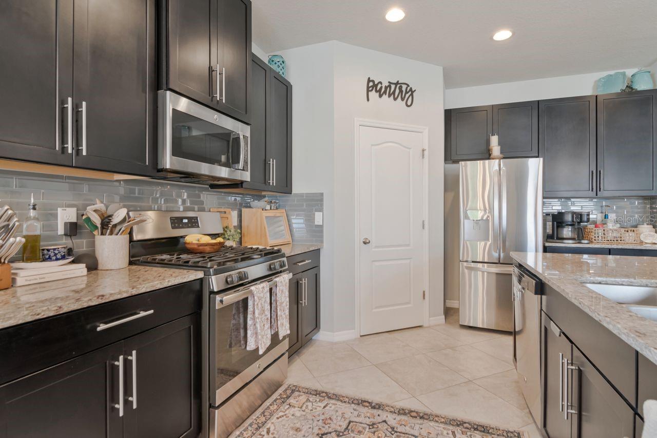 Stainless appliances