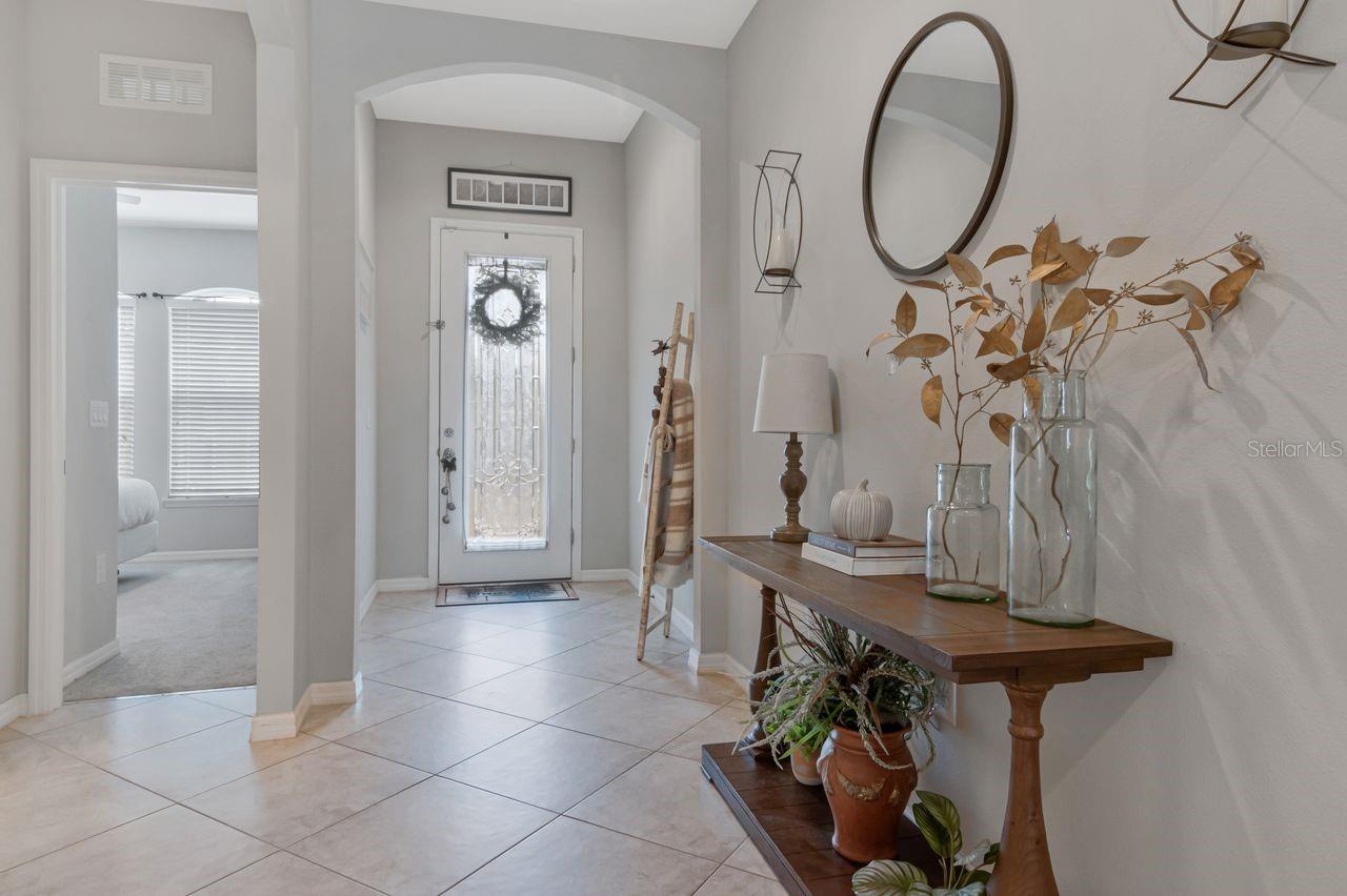 Entrance to 3rd bedroom and foyer