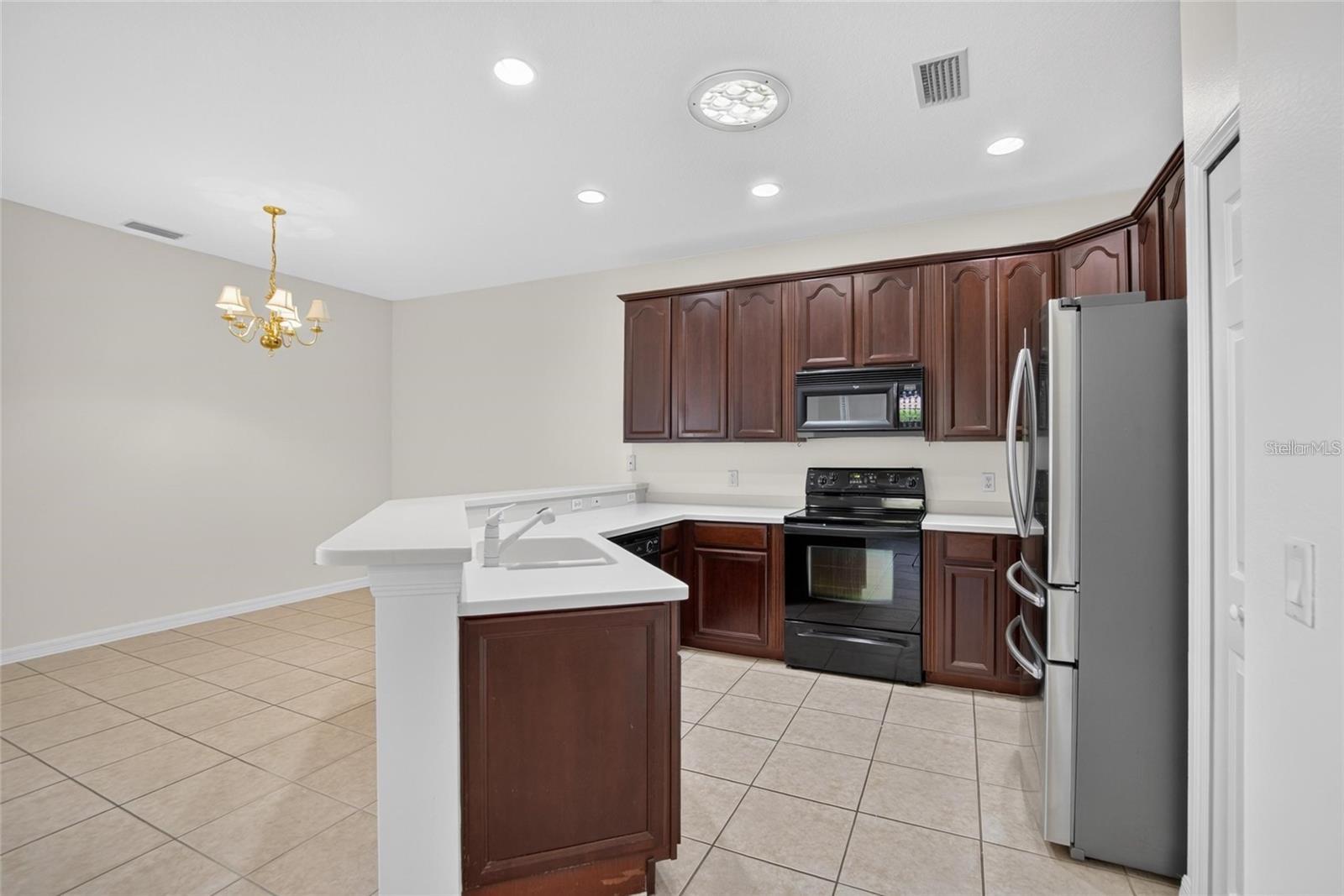 132 SHELL FALLS DRIVE, Apollo Beach, FL 33572 132 SHELL FALLS DRIVE, Apollo Beach, FL 33572