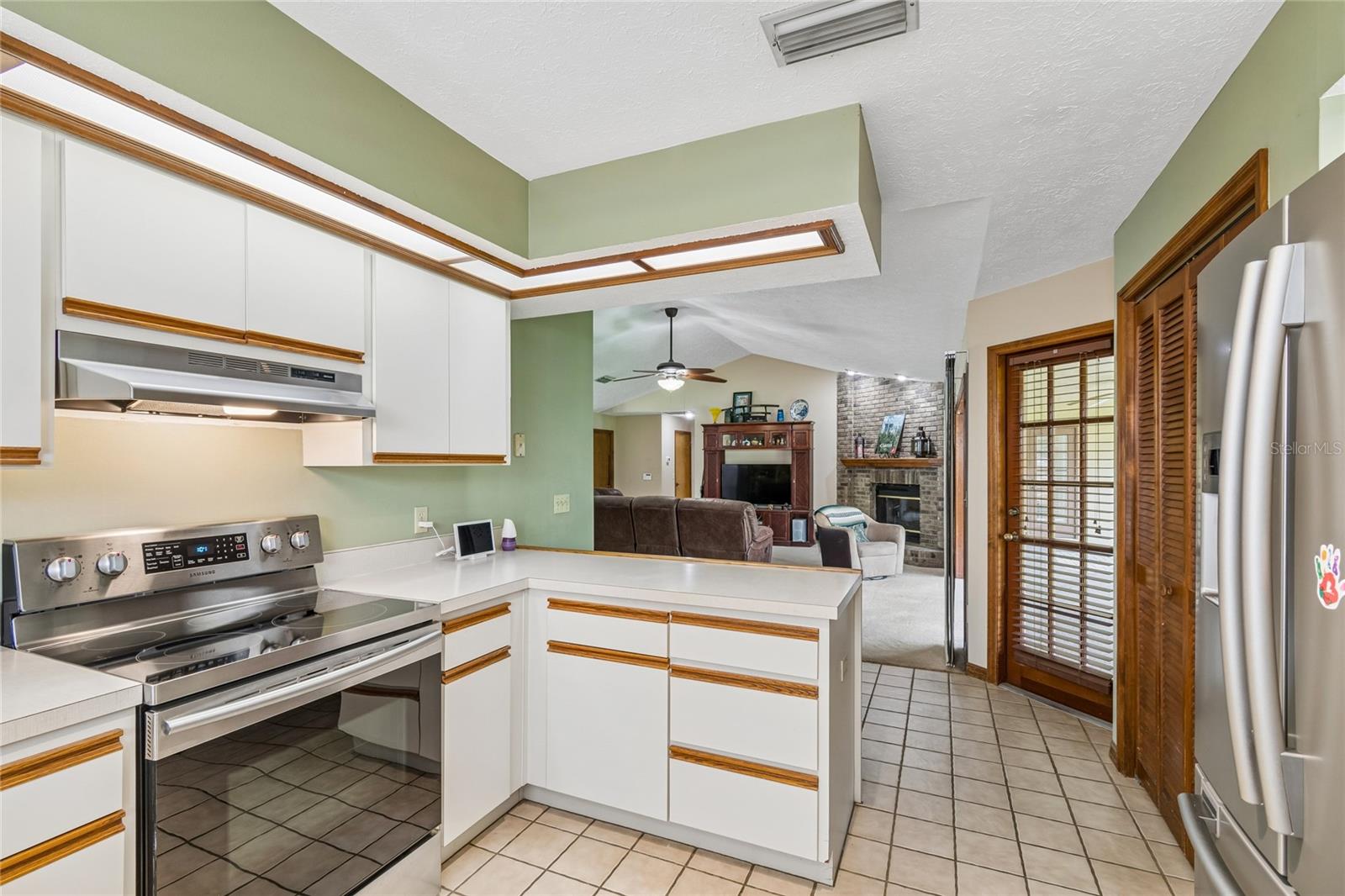 3822 COLD CREEK DRIVE, Valrico, FL 33594