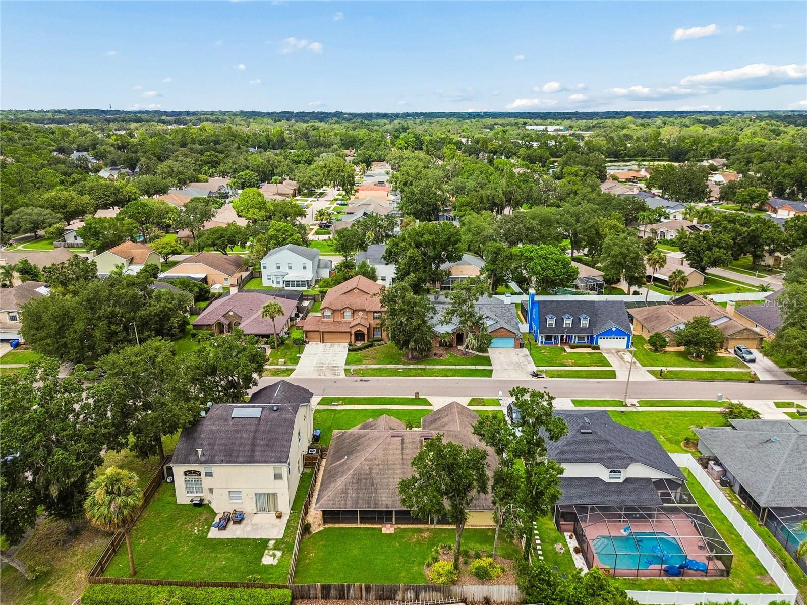 3822 COLD CREEK DRIVE, Valrico, FL 33594