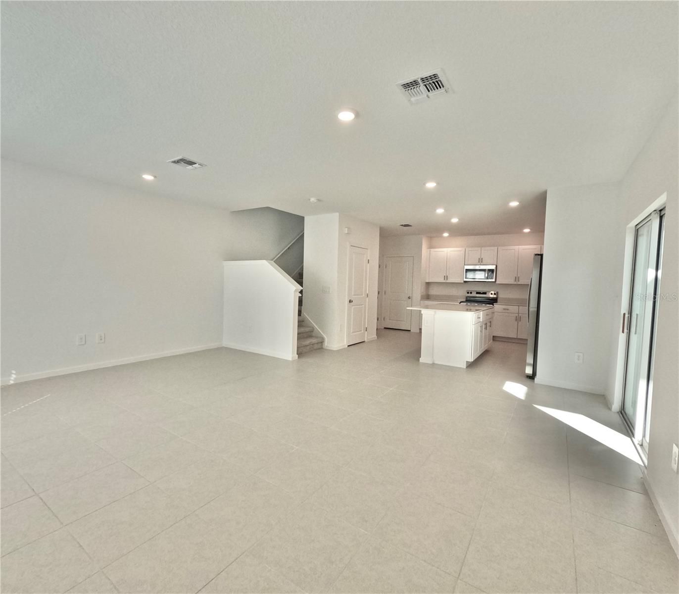 10174 GLADESONG LANE, Riverview, FL 33578 10174 GLADESONG LANE, Riverview, FL 33578