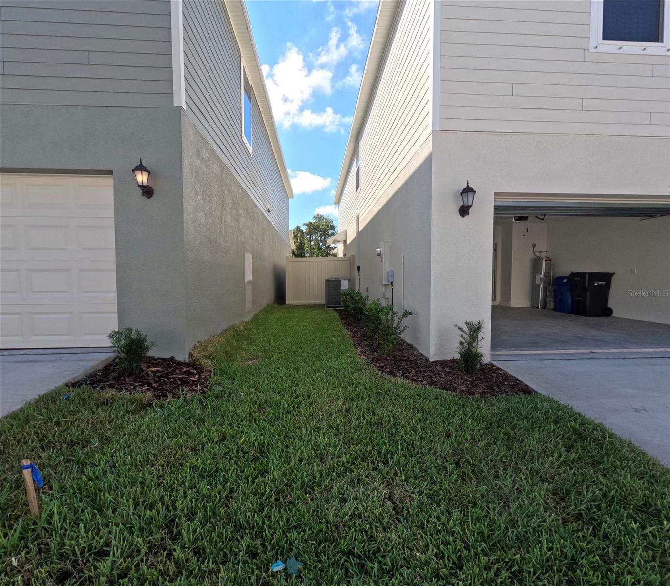 10174 GLADESONG LANE, Riverview, FL 33578