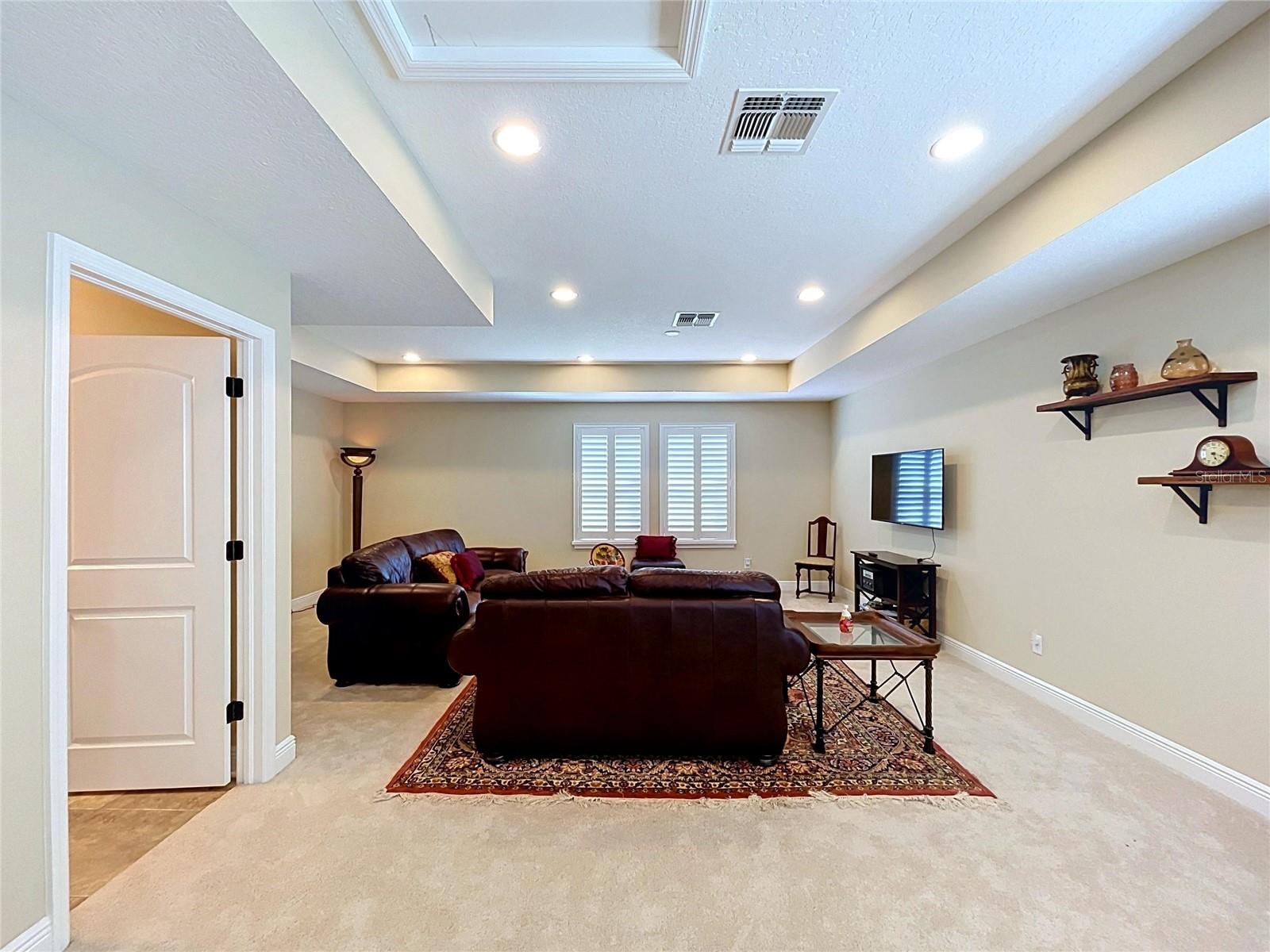 8144 SEQUESTER LOOP, Land O Lakes, FL 34637
